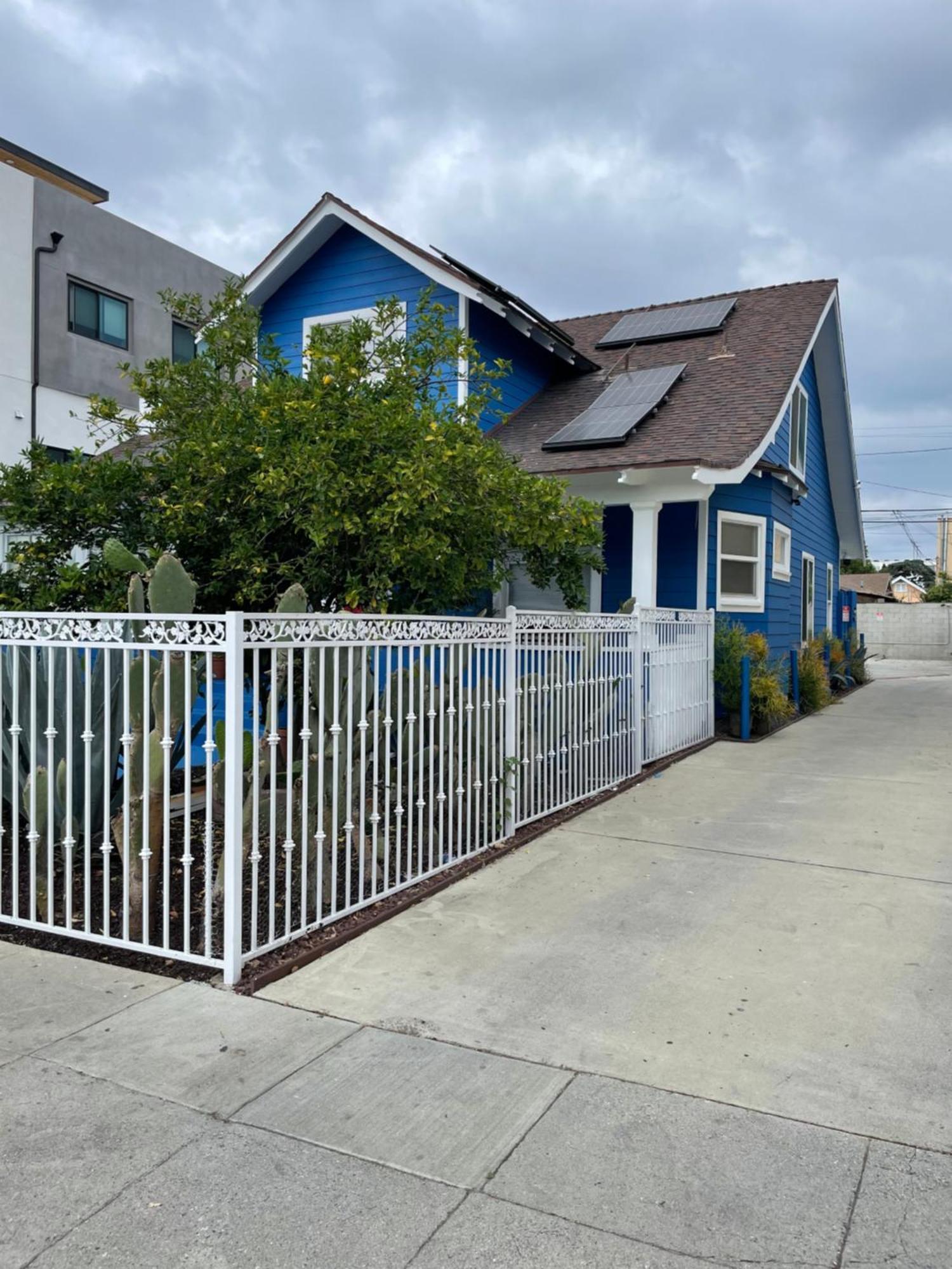 Private Angeles - Free Wifi, Ac, Tv, Private Fridge, Kitchen, Near Usc - Exposition Park - Usc Memorial Coliseum - Banc Of California Bmo Stadium - Downtown Angeles Dtla - Of Southern California Usc!!! Quarto em Acomodações Particulares